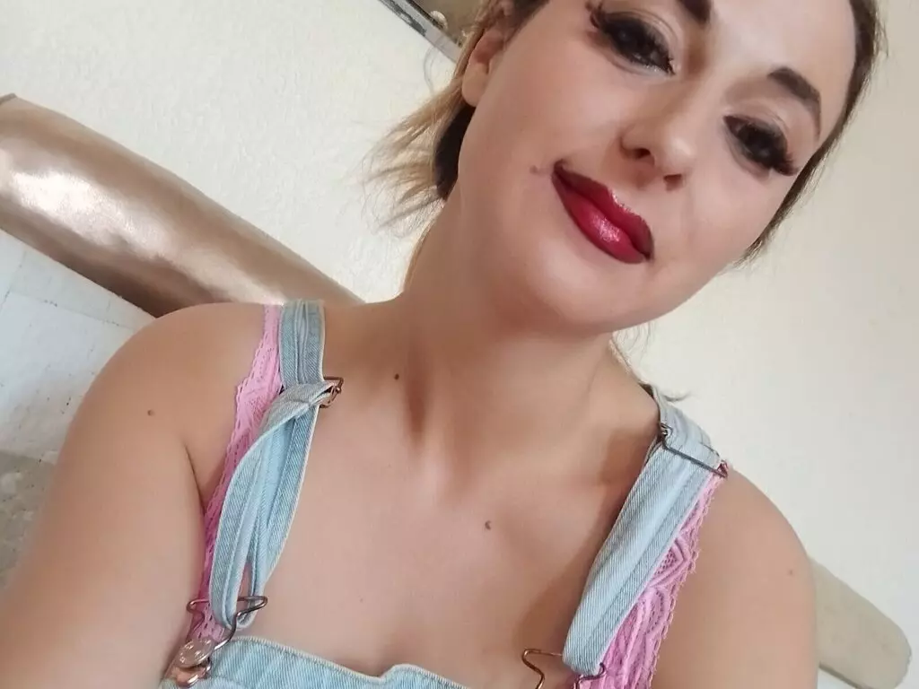 PaulaSelin Cumshow Vip